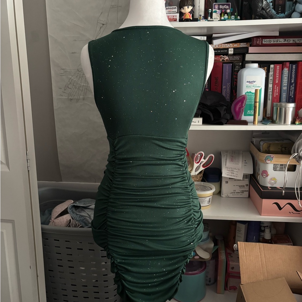 SHEIN Green Ruched Midi Dress - Picture 5 of 6